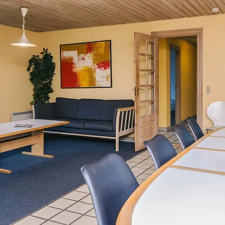 12 Person In Oksbol Vakantiehuis