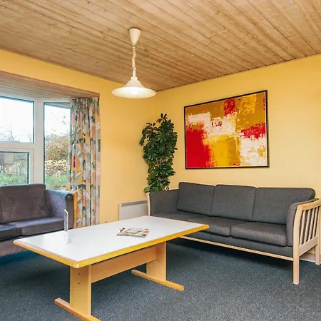 12 Person In Oksbol Vakantiehuis Oster Vrogum